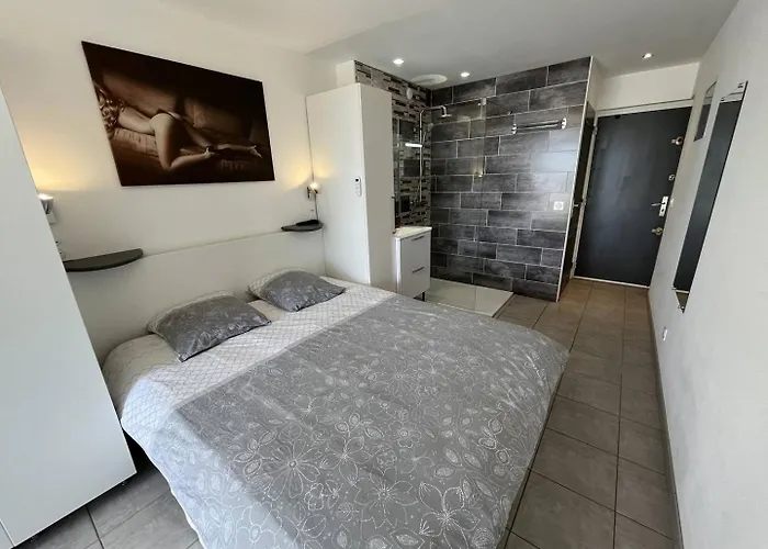 2 Couchage Cap D'agde Naturisme Cn040-633 * Agde